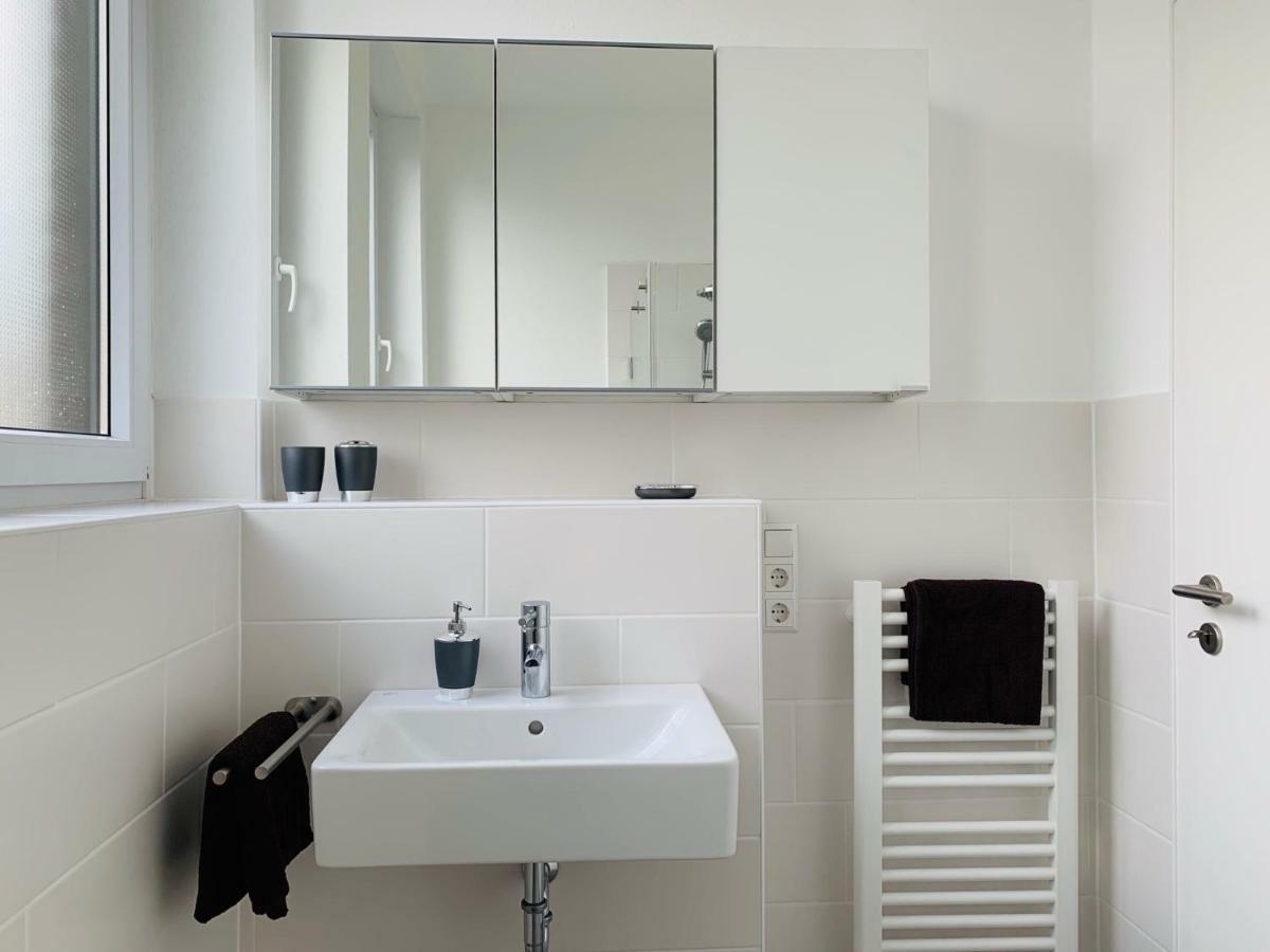 Moderner Bungalow, 20 Minuten Bis Hannover City, 24H Check-In Garbsen Exteriér fotografie