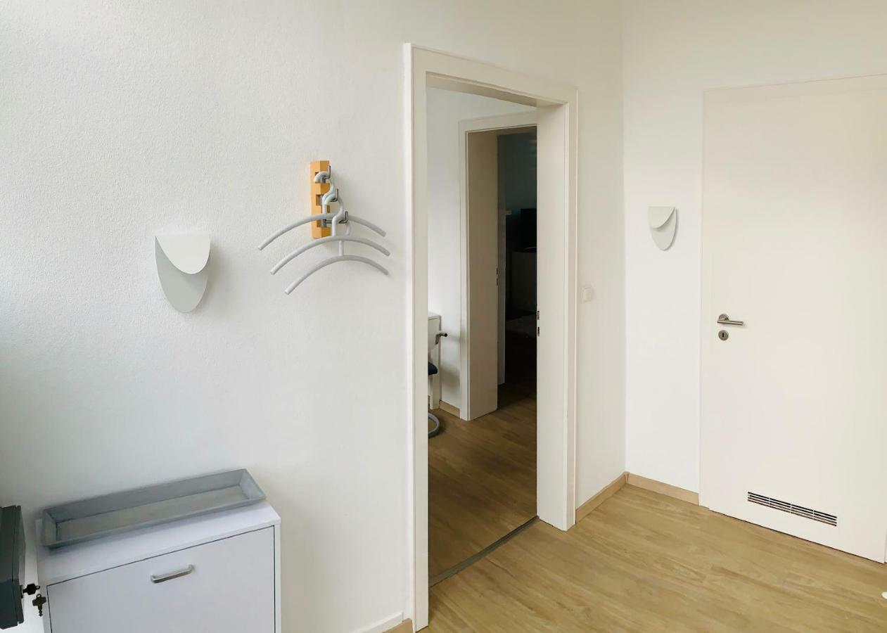 Moderner Bungalow, 20 Minuten Bis Hannover City, 24H Check-In Garbsen Exteriér fotografie