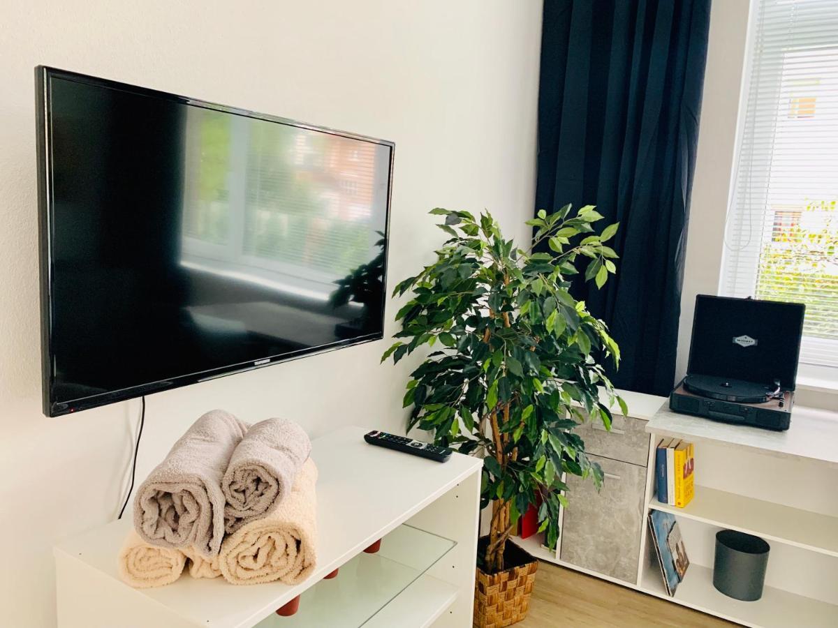 Moderner Bungalow, 20 Minuten Bis Hannover City, 24H Check-In Garbsen Exteriér fotografie